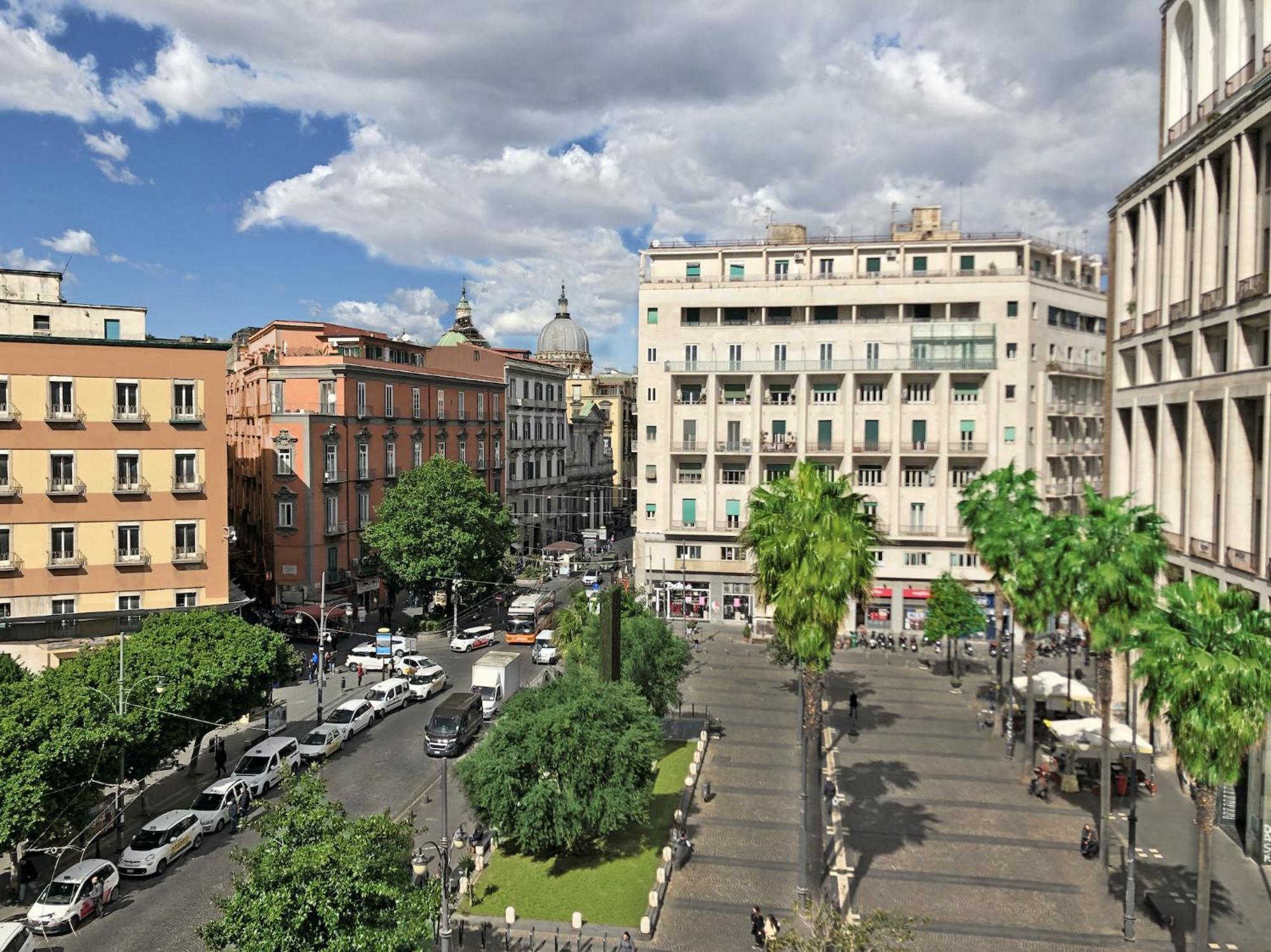 Piazza Carita Hotel Nápoly Kültér fotó